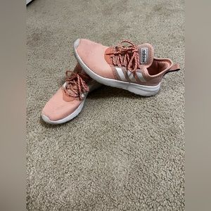 Women’s Adidas Tennis Shoes